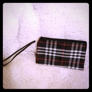 Wristlet